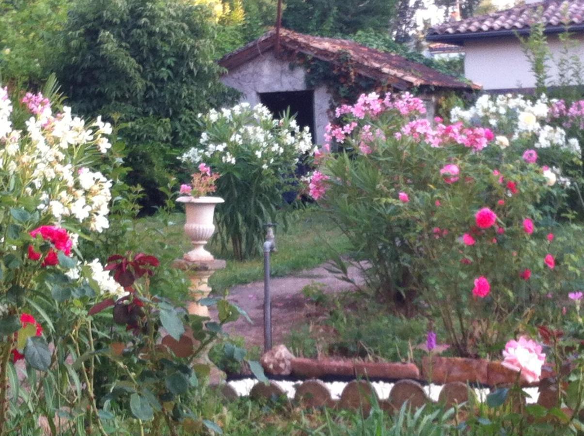 L'Ecrin Bed & Breakfast Villeneuve-sur-Lot Exterior photo